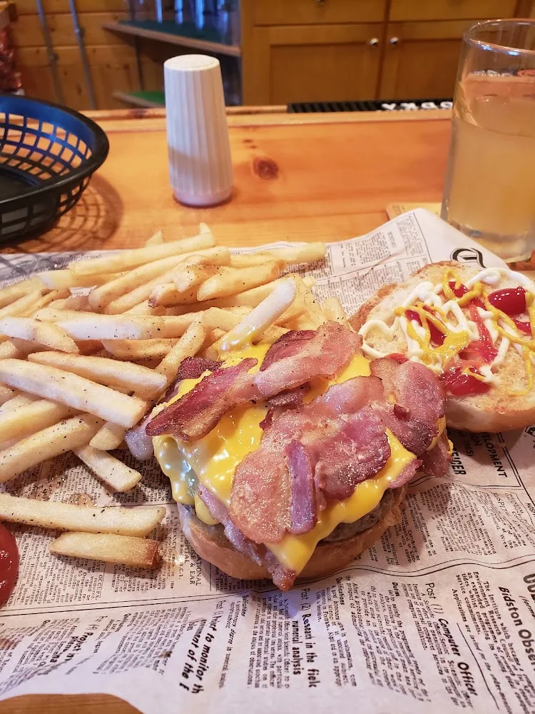 Bacon Cheeseburger
